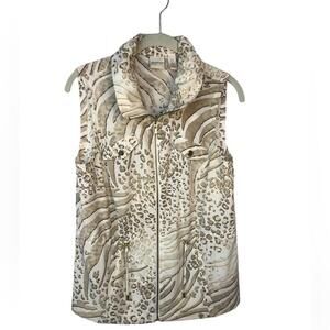 Chico’s Zenergy Vest Safari Animal Print Pockets Snaps Adjustable Belt Gold Trim